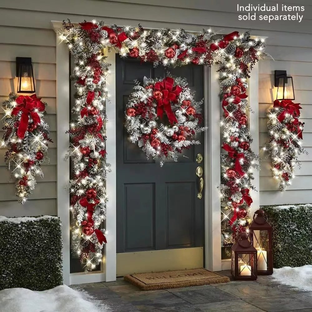 Christmas decorations Wreaths festive decorations curtains ambiance home