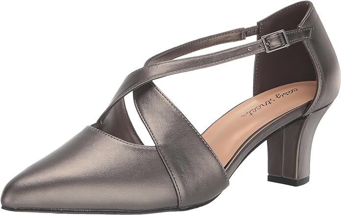 Easy Street Women's Elegance Pump