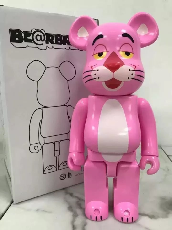 Anime Silly Bearbrick 400% Pink Panther PVC Material Plastic Teddy Bear Cartoon